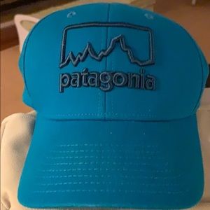 Patagonia baseball hat one size turquoise color